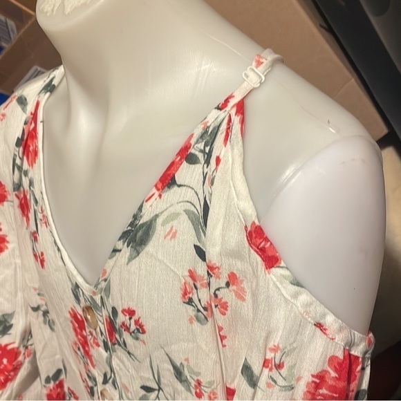 Rayon Crepe Bell Sleeve Cold Shoulder Top - Picture 3 of 13